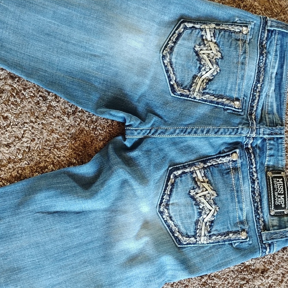 Miss Me jeans size 31 inseam 33